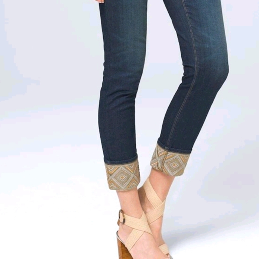 White house black market slim crop jeans